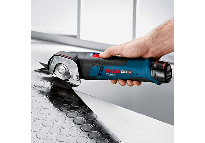 12V Máy cắt đa năng dùng pin Bosch GUS 12 V-LI 12V Máy cắt đa năng dùng pin Bosch GUS 12 V-LI