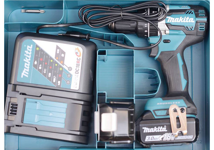 18V Máy khoan búa vặn vít dùng pin Makita DHP484RFE 18V Máy khoan búa vặn vít dùng pin Makita DHP484RFE