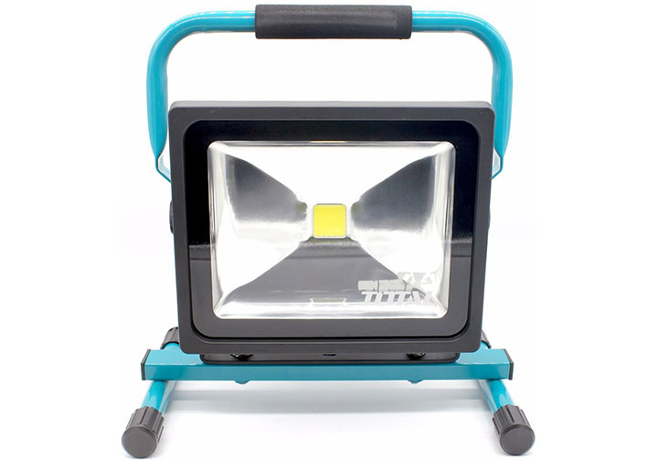 20W Đèn led xách tay dùng sạc Total TLP20301C 20W Đèn led xách tay dùng sạc Total TLP20301C