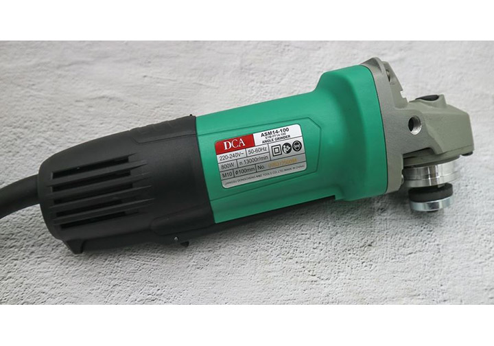 4" (100mm) Máy mài góc 800W DCA ASM14-100 4" (100mm) Máy mài góc 800W DCA ASM14-100