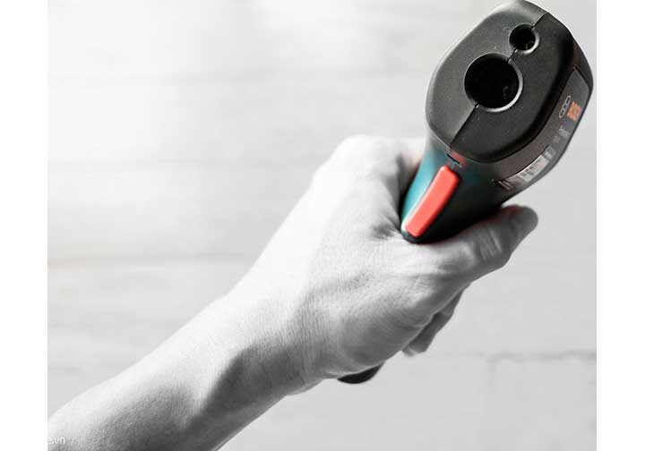 500 độC Máy đo nhiệt độ Bosch GIS 500 500 độC Máy đo nhiệt độ Bosch GIS 500
