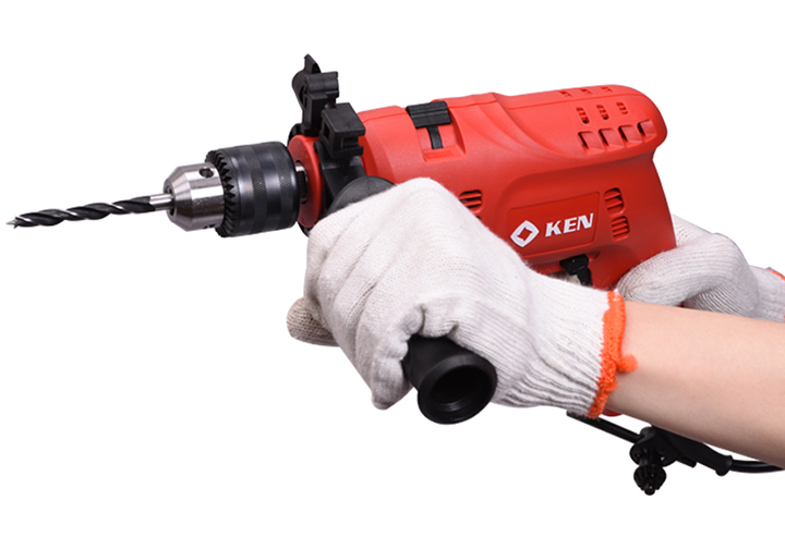 580W Bộ máy khoan động lực và phụ kiện Ken 6913S 580W Bộ máy khoan động lực và phụ kiện Ken 6913S