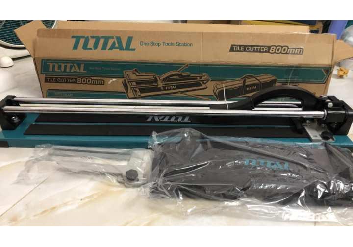 800mm Bàn cắt gạch đẩy tay Total THT578004 800mm Bàn cắt gạch đẩy tay Total THT578004