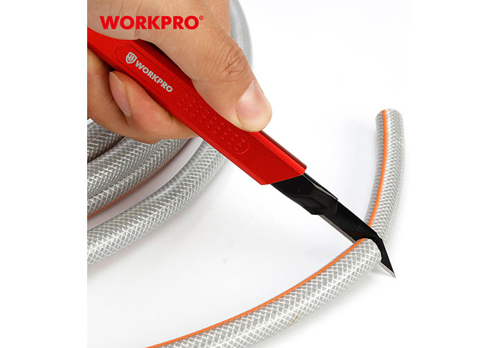 9mm Dao rọc giấy bằng nhôm Workpro WP212012 9mm Dao rọc giấy bằng nhôm Workpro WP212012