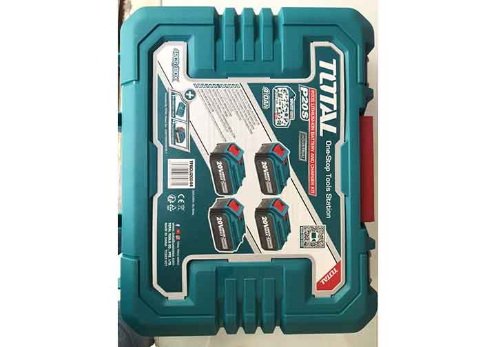 Bộ 4 pin P20S 20V/4Ah và sạc Total TFBCLI20244 Bộ 4 pin P20S 20V/4Ah và sạc Total TFBCLI20244