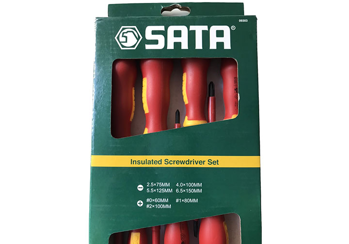 Bộ tuốc nơ vít cách điện 7 chi tiết Sata 09-303 (09303) Bộ tuốc nơ vít cách điện 7 chi tiết Sata 09-303 (09303)