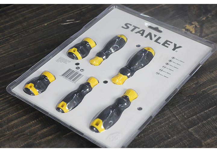 Bộ tuốc nơ vít đa năng 6 cây tặng kèm bút thử điện Stanley STMT66679 Bộ tuốc nơ vít đa năng 6 cây tặng kèm bút thử điện Stanley STMT66679