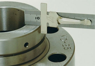 Thước lá kết hợp thước đo lỗ Shinwa 62612